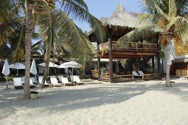 ホテル Del Wawa Beach Front