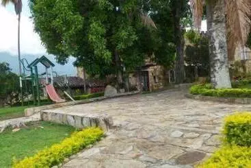 ホテル El Castillo Chinauta