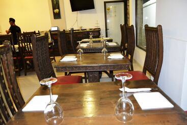 شقة فندقية Aquamarina Suites The Senses Collection