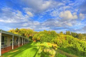 هتل Daydreamer Holiday Apartments
