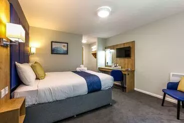 호텔 Days Inn Warwick Northbound M40