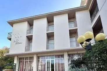 酒店 Paglierani New Management 2024