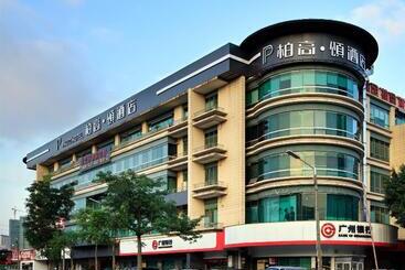Paco Hotel Guangzhou Chebeinan Metro Branch