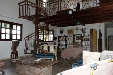 호스텔 Cecilia's Corner Guest House