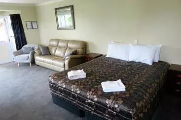 Hotel Admirals Motor Lodge