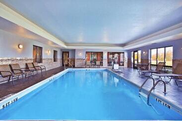 Szálloda Holiday Inn Express & Suites Springfield, An Ihg