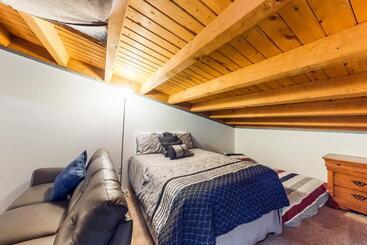 هتل Ryan Gulch Loft