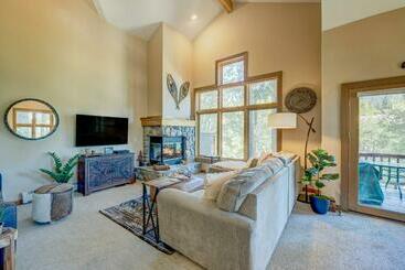 Hotel Incline Escape