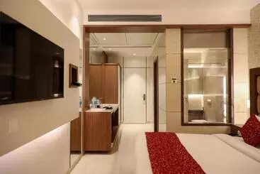 Hotelli Gurudev Grand