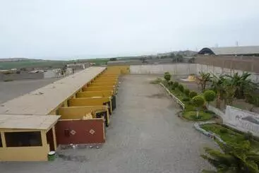 ペンション Motel Sahara Suites