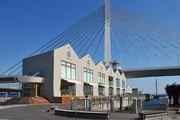 Apa Hotel Aomorieki Higashi