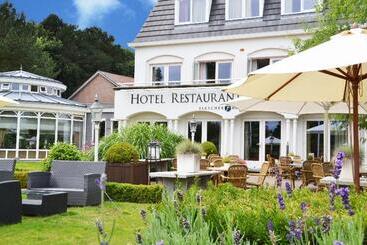 Fletcher Hotel Restaurant De Witte Raaf