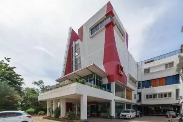 Szálloda Reddoorz @ Cikarang 2