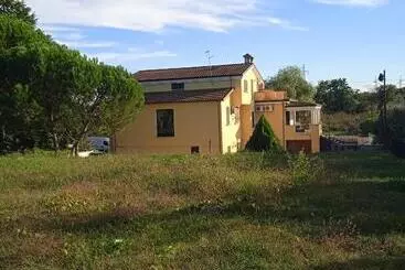 ベッドアンドブレックファースト Villa Rosanna