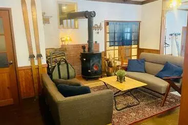Bed and Breakfast Guest House Zu Thones Hakuba