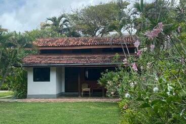 بنسيون Cottage Garden Bungalows