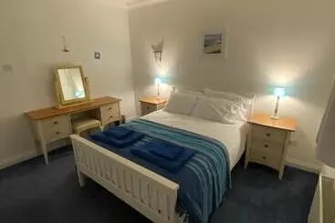 Agapanthus Bed & Breakfast   Fraddam