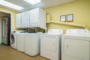 هتل آپارتمان Studio Unit At The Royal Garden, In Waikiki ワイキキ・ロイヤルガーデン