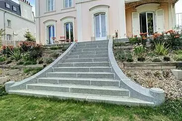 تختخواب و صبحانه Maison Lacase