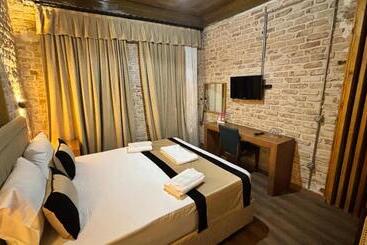 Hotel Besiktas Guest