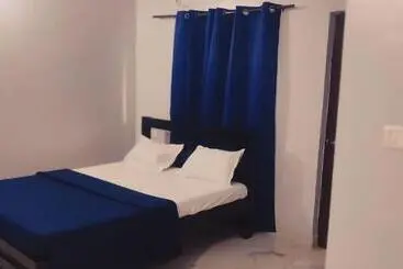 Pension Cherry Blossom Guest House