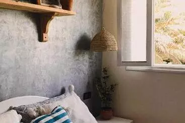 ペンション El Moja Surfhouse