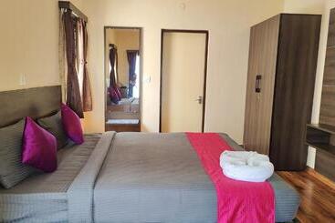 تختخواب و صبحانه Cloud Walk