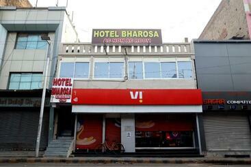 Hotel Bharosa Bapunagar