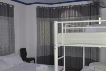 Meraki Dive Center & Resort