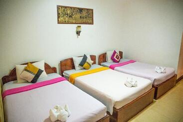 Hotel Angkor Indian