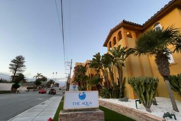 فندق The Aqua Pacific