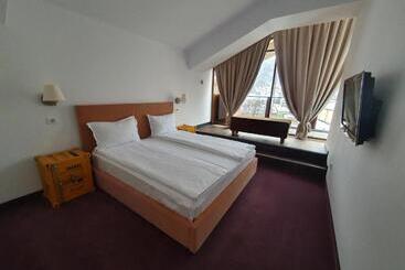 Apart Hotel Vlad Tepes