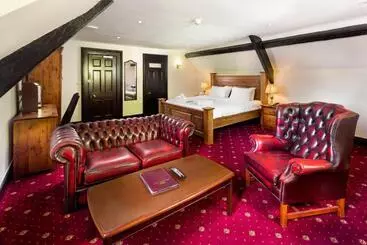 بنسيون Bagdale Hall