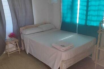 Hospedaria Sunny Garden Rooms Watamu