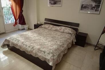 پانسیون Cristina Room