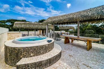 בית מלון כפרי Hermosa Wave C2