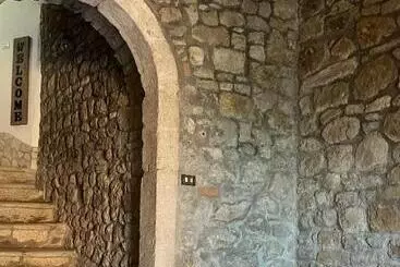 B&b Noveunonovequattro