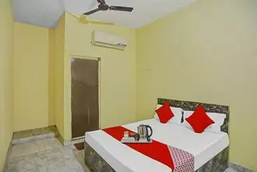 ホテル Oyo 92887 Metro City Guest House