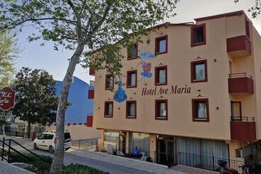 Hotel Ave Maria