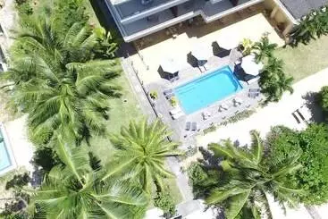 Crown Beach Hotel Seychelles
