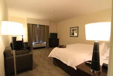 Hotel Hampton Inn & Suites By Hilton, Airdrie, Ab, Canada
