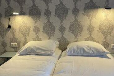 Hotelli B&b Sint Maria Next Door