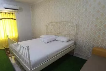 Fortuna Hotel Redpartner Near Exit Tol Paiton