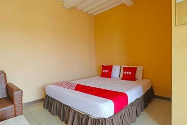 Otel Capital O 91741 Jayagiri