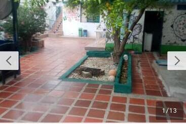 هاستل Hostal Alquimista