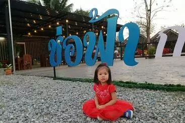 Hotel ช่อฟ้า การ์เด้น