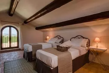 Hostel La Guest House Della Tenuta Di Tavignano