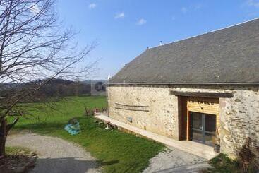 민박 Domaine De La Clauzade