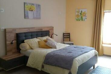 ベッドアンドブレックファースト Jonquille Chic La Piccola Venezia