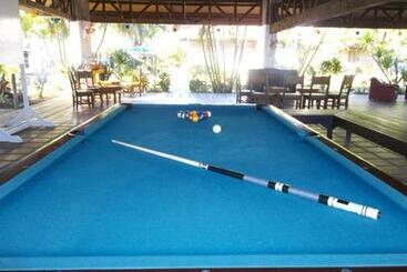 Happy Ripples Beach Resort